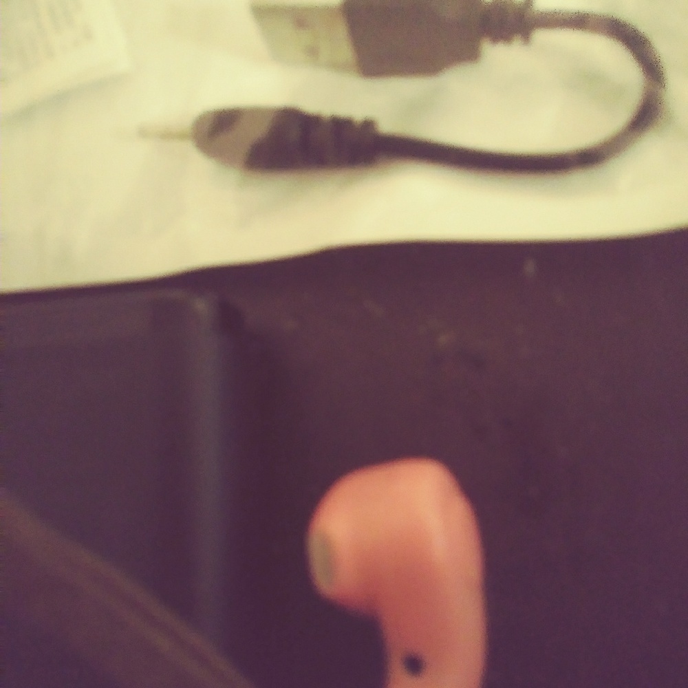 Bluetooth ear peice charger or 2 pink n black
